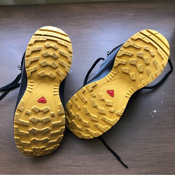 Salomon Outward CSWP J Hiking Boots kids size 4 - Picture 5 of 5